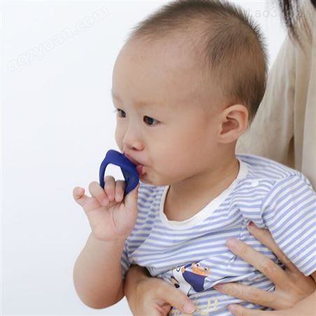 科安母婴用品食品级硅胶婴儿安抚防掉链 胶扣奶嘴夹宝宝磨牙神器生产厂家