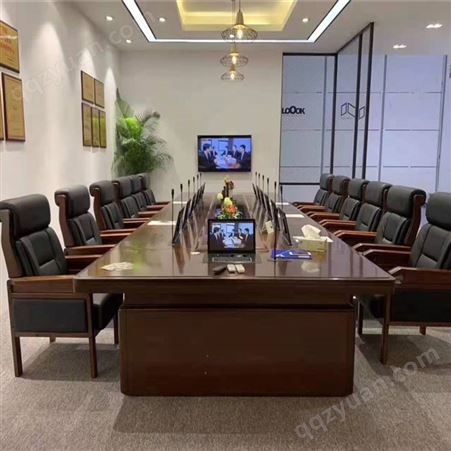 大型办公会议桌 实木油漆开会桌  品种规格齐全 办公家具