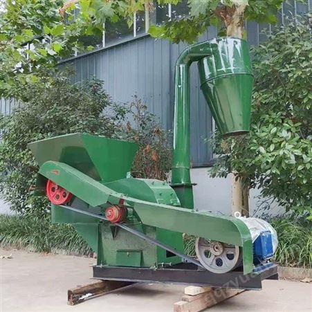 玉米芯玉米秸秆粉碎机 大型锤片粉糠机 自动拨料打草机