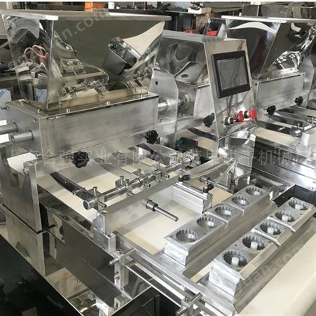 厂家供应-切割曲奇饼干机-400型饼干切割成型机价格 上海合强曲奇糕点设备制造商 免费安装
