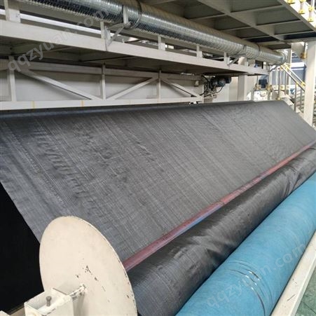河北人工湖防水毯厂家采购 纳基膨润土防水毯 产品注水防渗漏